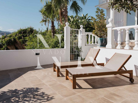 Townhouse for Sale in Atalaya, Estepona, with Golf Views