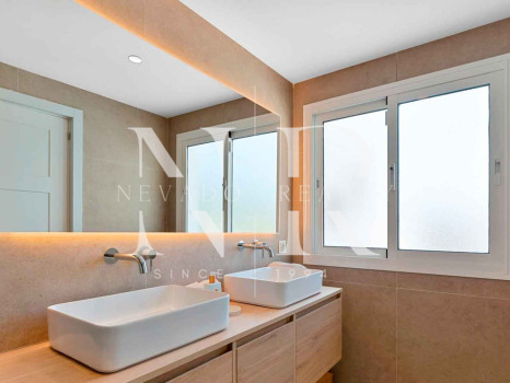 Townhouse for Sale in Nagüeles, Marbella