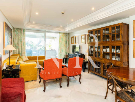 Apartment for sale within Marina Mariola, beachfront