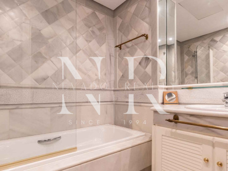 Apartment for sale within Marina Mariola, beachfront