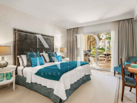 Apartment for sale in Las Alamandas, Marbella