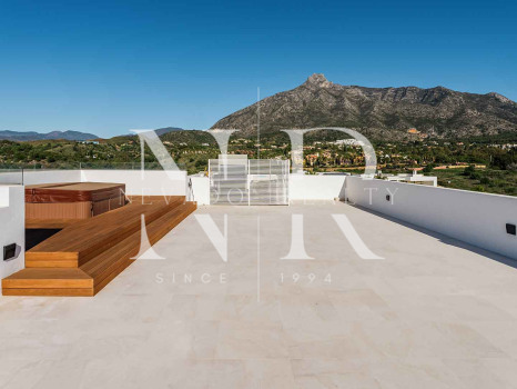 Villa à Lomas del Virrey dans une communauté fermée avec vue panoramique à vendre