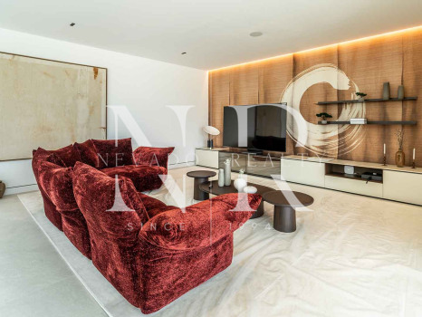 Golden Mile villa very close to the beach for sale