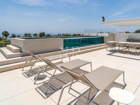 Golden Mile villa very close to the beach for sale