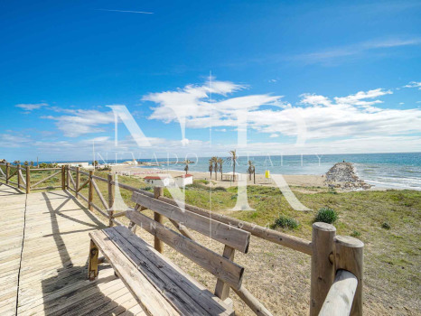 Appartement au rez-de-chaussée d'Artola avec vue panoramique sur la mer à vendre