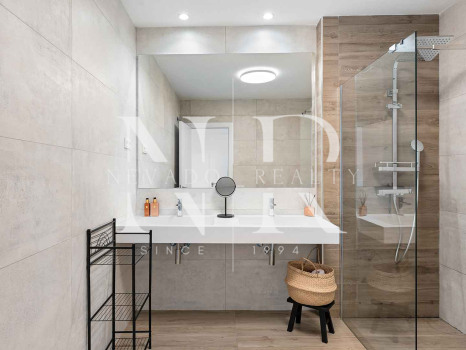 Appartement au rez-de-chaussée d'Artola avec vue panoramique sur la mer à vendre
