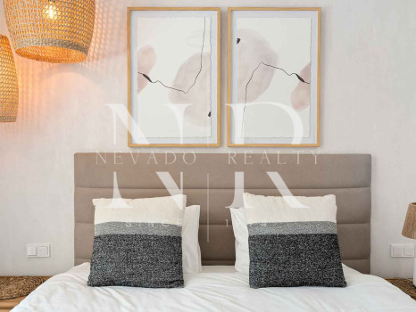 Appartement au rez-de-chaussée d'Artola avec vue panoramique sur la mer à vendre