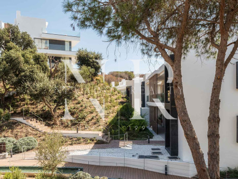 Appartement au rez-de-chaussée d'Artola avec vue panoramique sur la mer à vendre