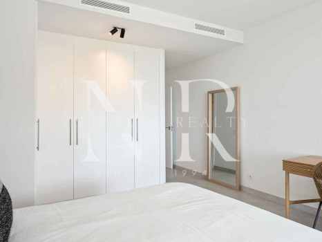 Appartement au rez-de-chaussée d'Artola avec vue panoramique sur la mer à vendre
