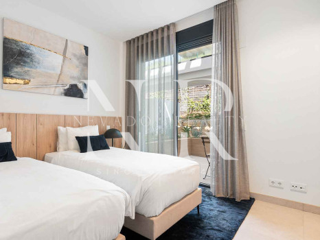 Appartement au rez-de-chaussée d'Artola avec vue panoramique sur la mer à vendre