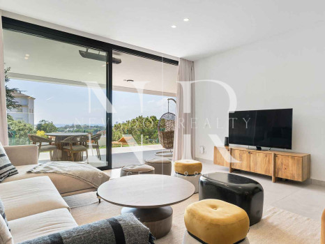 Appartement au rez-de-chaussée d'Artola avec vue panoramique sur la mer à vendre