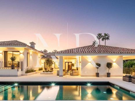 Villa in Nueva Andalucia in Las Brisas Golf with panoramic views for sale