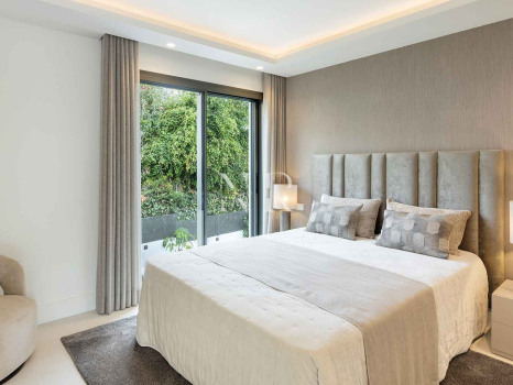 Villa in Nueva Andalucia in Las Brisas Golf with panoramic views for sale