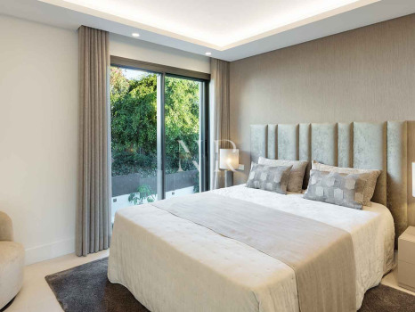 Villa in Nueva Andalucia in Las Brisas Golf with panoramic views for sale