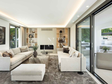 Villa in Nueva Andalucia in Las Brisas Golf with panoramic views for sale