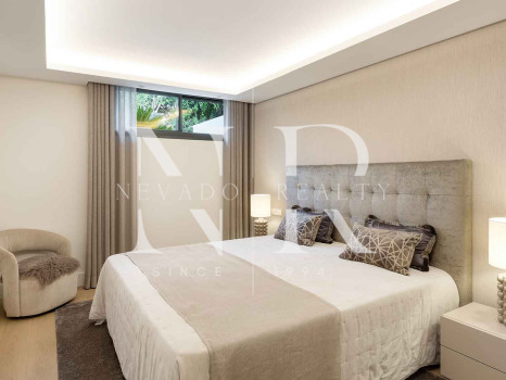 Villa in Nueva Andalucia in Las Brisas Golf with panoramic views for sale