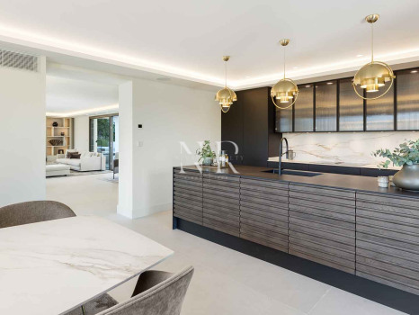 Villa in Nueva Andalucia in Las Brisas Golf with panoramic views for sale
