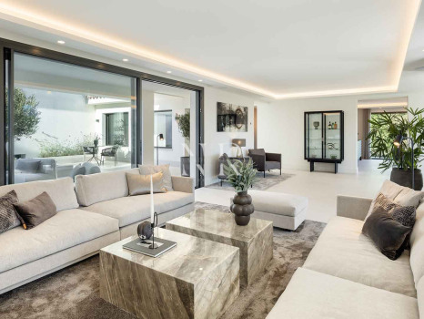 Villa in Nueva Andalucia in Las Brisas Golf with panoramic views for sale