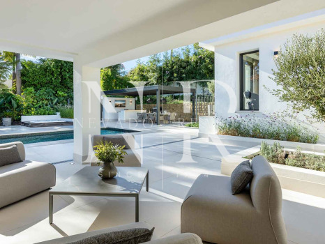 Villa in Nueva Andalucia in Las Brisas Golf with panoramic views for sale