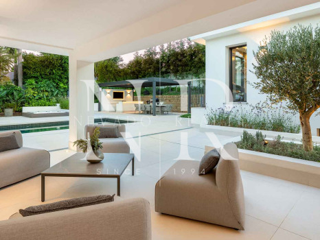 Villa in Nueva Andalucia in Las Brisas Golf with panoramic views for sale