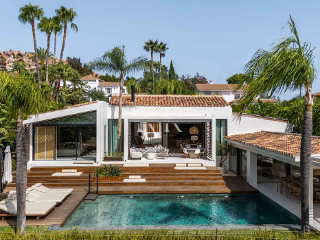 Villa de golf Los Naranjos en première ligne avec vues panoramiques à vendre
