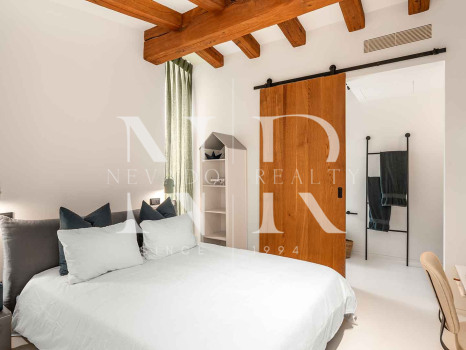 Front line Los Naranjos Golf villa with panoramic views for sale
