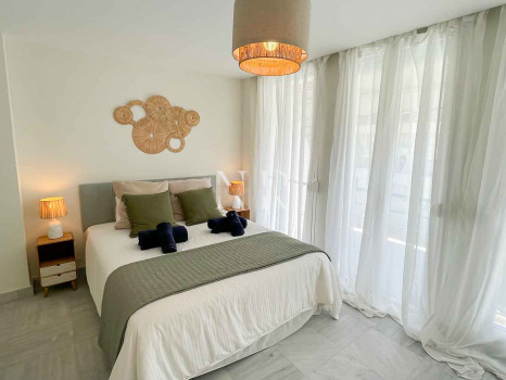 Beach side apartment in Marbella center for rent for short term.