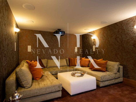 Villa en Urbanización El Herrojo con vistas panorámicas al mar en venta