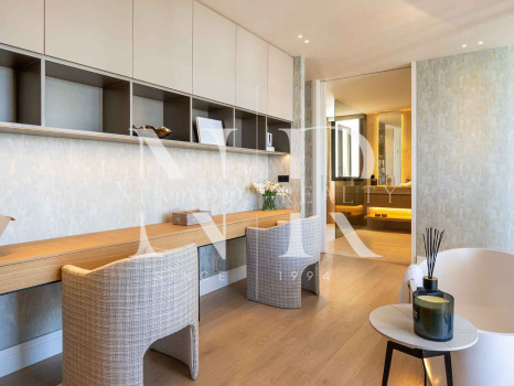Villa en Urbanización El Herrojo con vistas panorámicas al mar en venta