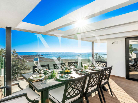 Adosada en Marbella Centro en segunda línea de playa en venta