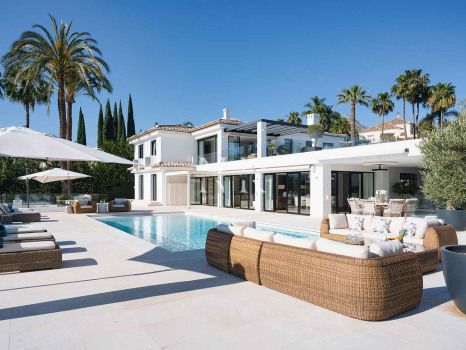 Villa de golf de première ligne à Los Naranjos Golf Club à vendre