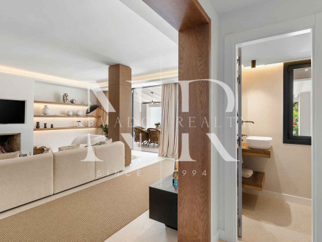 Adosada en Urbanización Los Olivos en primera línea de golf en venta