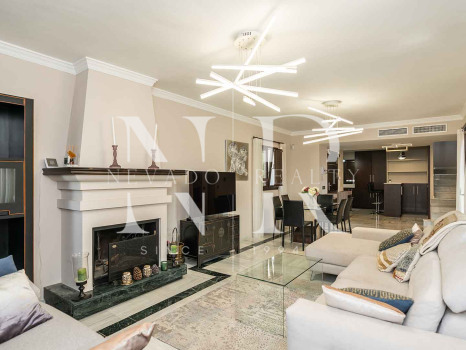Villa with pool in Bahía de Marbella for long-term rental