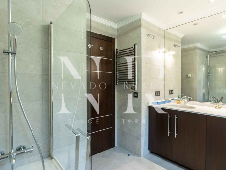 Villa with pool in Bahía de Marbella for long-term rental