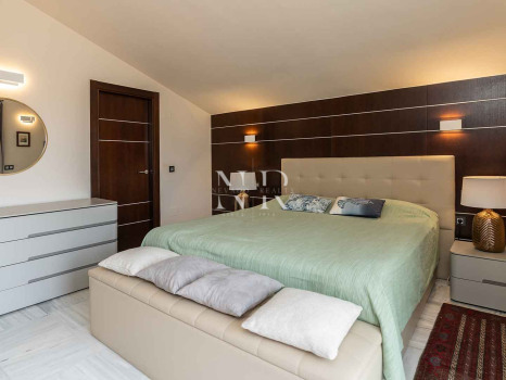 Villa with pool in Bahía de Marbella for long-term rental