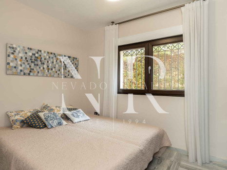 Villa with pool in Bahía de Marbella for long-term rental