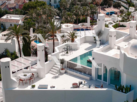 Penthouse à vendre dans le lotissement Jardines Colgantes avec vue panoramique sur la mer