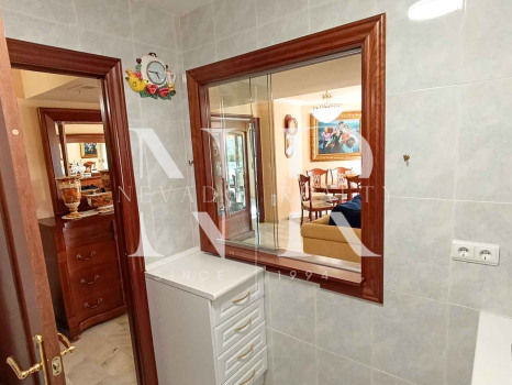Appartement à vendre dans le centre-ville de Marbella, en deuxième ligne de plage