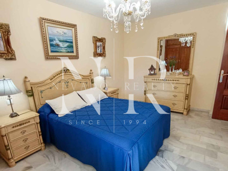 Appartement à vendre dans le centre-ville de Marbella, en deuxième ligne de plage
