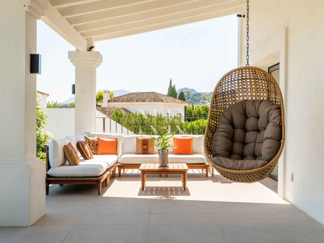 Villa à Los Naranjos Golf avec vue sur la mer à vendre