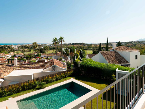Villa à Los Naranjos Golf avec vue sur la mer à vendre