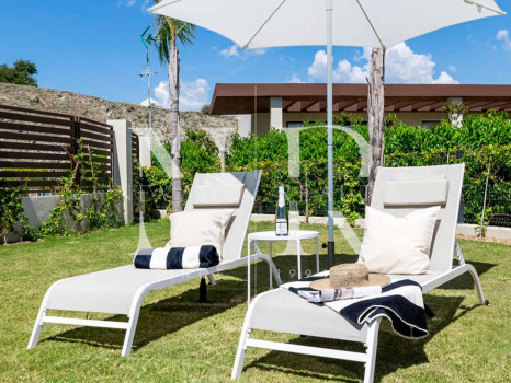 Villa en Benahavís con vistas panorámicas al mar en venta