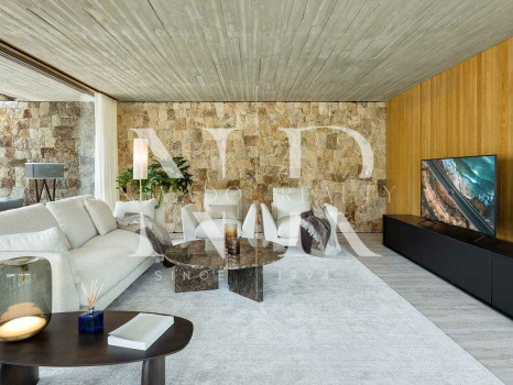 Villa en El Madroñal con vistas panorámicas al mar y a la montaña en venta