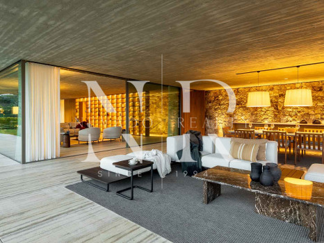 Villa en El Madroñal con vistas panorámicas al mar y a la montaña en venta
