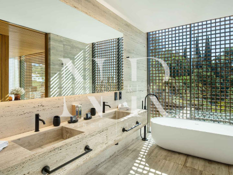 Villa en El Madroñal con vistas panorámicas al mar y a la montaña en venta