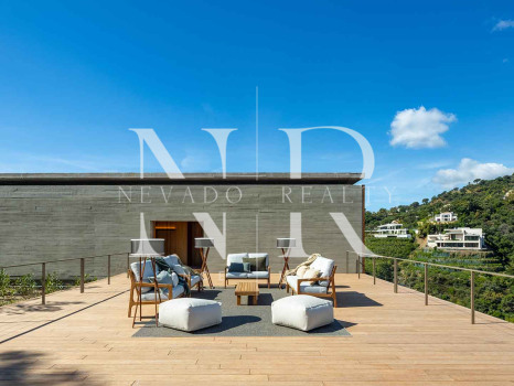Villa en El Madroñal con vistas panorámicas al mar y a la montaña en venta