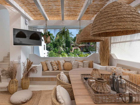 Villa de style bohème à Atalaya Rio Verde à vendre