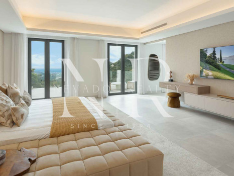 Villa en Urbanización El Madroñal con vistas panorámicas al mar en venta