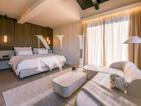 Villa en Nueva Andalucía completamente reformada en venta