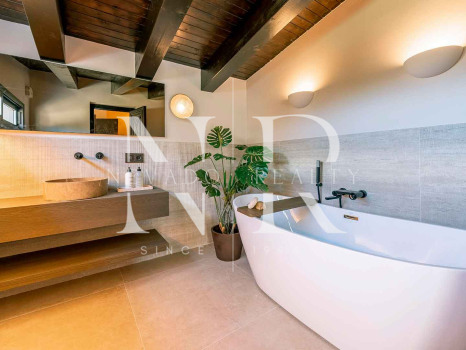 Villa en Nueva Andalucía completamente reformada en venta
